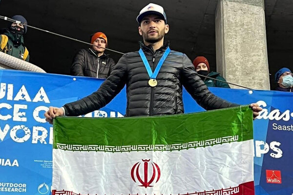 إيران تفوز بميداليتين ذهبيتين في كأس العالم لتسلق الجليد