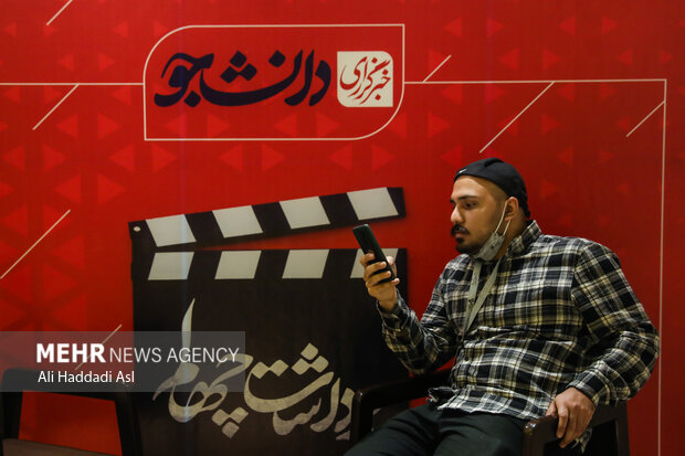 نخستین روز چهلمین جشنواره فیلم فجربعدازظهر امروز دوشنبه در برج میلاد تهران برگزار شد