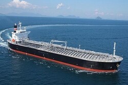 Iran oil tanker to discharge 2 mln barrels in Venezuela