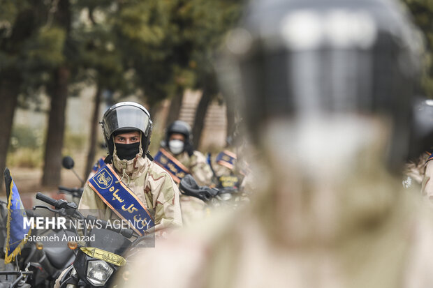 Parade of motorcyclists on the anniversary of the arrival of Imam Khomeini