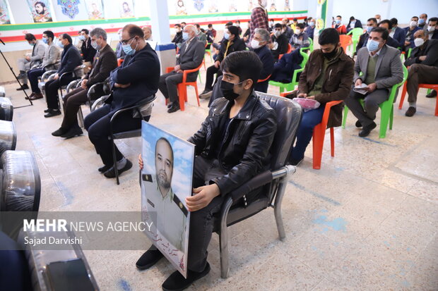 نواخته شدن زنگ انقلاب در مدارس لرستان