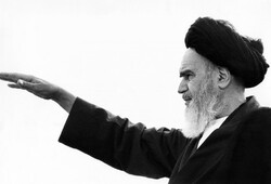 الگوی امام خمینی در حکمرانی مردمی بررسی می‌شود