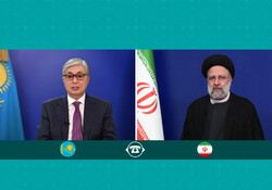 الرئيس الايراني يؤكد على أهمية إحلال الأمن والاستقرار في كازاخستان