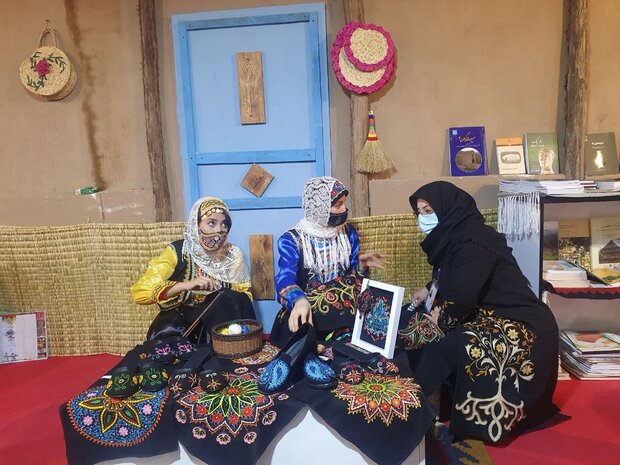 حضور استان‌های مختلف در نمایشگاه گردشگری و صنایع دستی