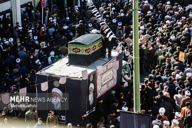 Ayatollah Safi Golpaygani funeral ceremony held in Qom