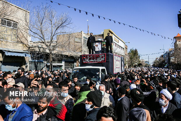 Ayatollah Safi Golpaygani funeral ceremony held in Qom