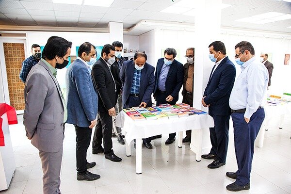 نمایشگاه دستاوردهای انقلاب در بوشهر افتتاح شد