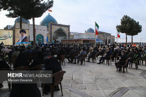 گلباران مزار متبرک شهدا در بجنورد