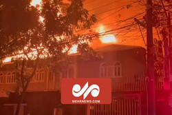 وقوع آتش سوزی در سفارت روسیه در مانیل+فیلم