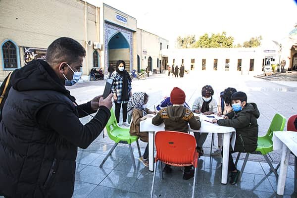 سومین مرحله کاروان فرهنگی و هنری فجر در بوشهر برگزار شد