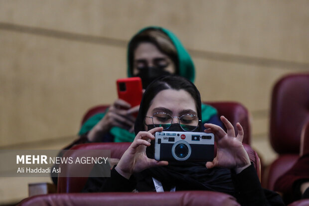پنجمین روز از چهلمین جشنواره فیلم فجر در برج میلاد تهران برگزار شد