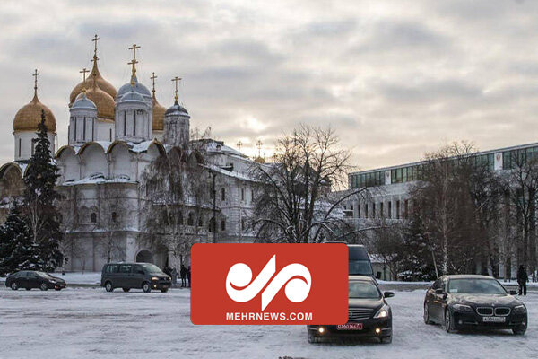 اسکورت جالب رئیس جهمور کشورمان در خیابان‌های مسکو 