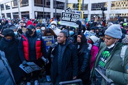 Hundreds in Minneapolis protest police killing of Black man
