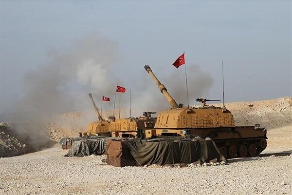 حملات توپخانه ای ارتش ترکیه به مناطقی در شمال الحسکه سوریه