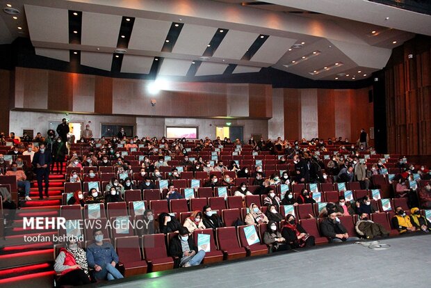 جشنواره فیلم فجر در رشت