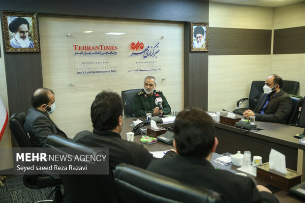 Gen. Shekarchi visits Mehr News Agency 