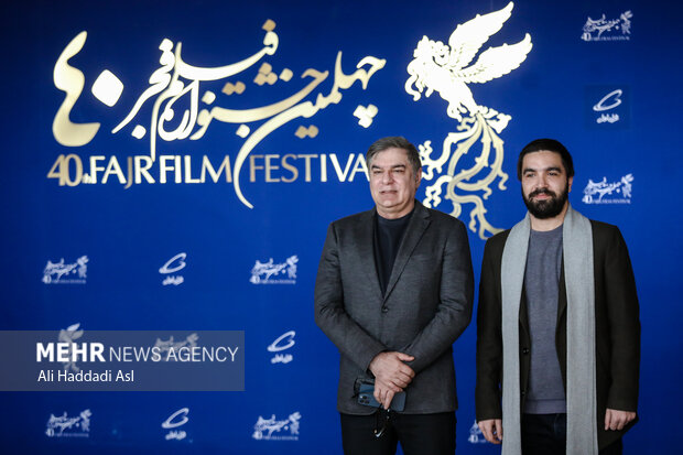 علی حضرتی کارگردان و علی سرتیپی تهییه کننده فیلم شهرک در مراسم پیش از اکران فیلم خود در نهمین روز چهلمین جشنواره فیلم فجر حضور دارند