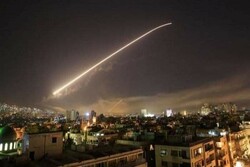 مقابله پدافند هوایی سوریه با حمله موشکی رژیم‌صهیونیستی