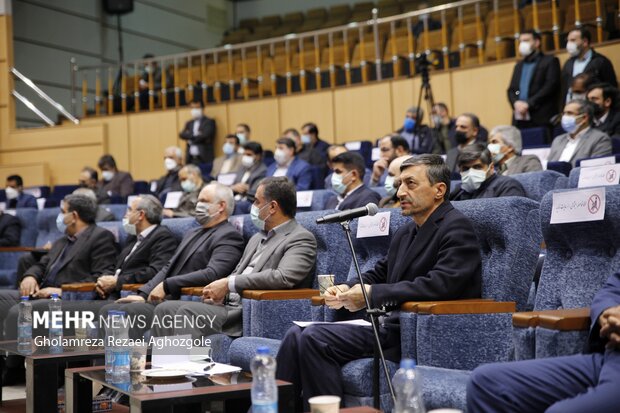 آئین واگذاری ۱۱۳ هزارمین سند املاک غصب شده توسط خاندان پهلوی به مردم