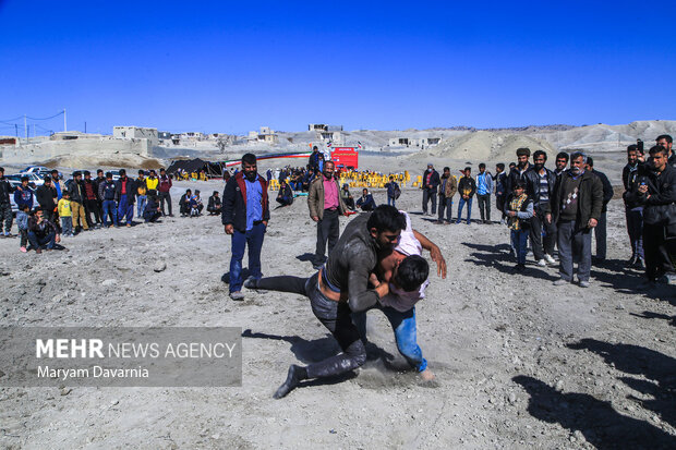 جشن انقلاب اسلامی در روستای «فتح الله»