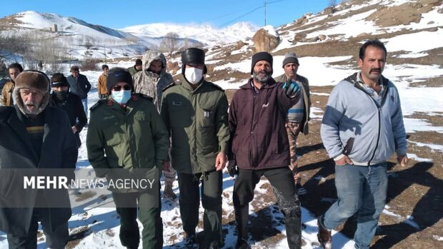 بازگشایی راه ۲۸۷ روستای استان اردبیل توسط سپاه