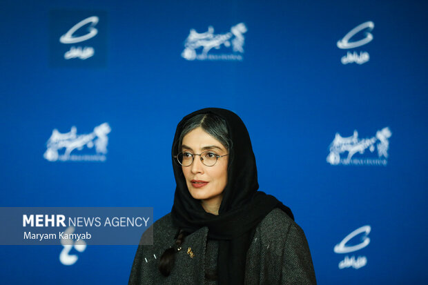 لیلا زارع بازیگر فیلم سینمایی ضد در مراسم پیش از اکران این فیلم در دهمین روز چهلمین جشنواره فیلم فجر حضور دارد