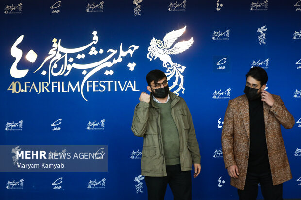 امیرعباس ربیعی کارگردان و محمدرضا شفیعی تهیه کننده فیلم سینمایی ضد در مراسم پیش از اکران این فیلم در دهمین روز چهلمین جشنواره فیلم فجر حضور دارند