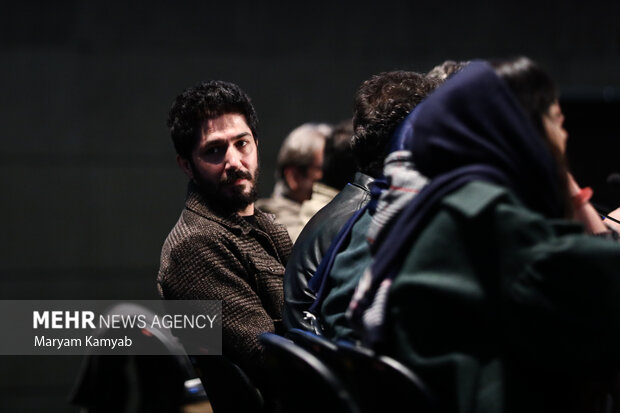 مهدی نصرتی بازیگر فیلم ضد در نشست خبری این فیلم در دهمین روز چهلمین جشنواره فیلم فجر حضور دارد