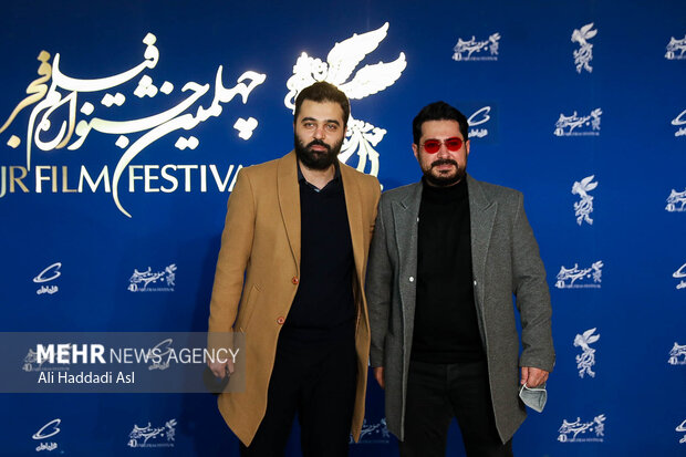 عوامل فیلم سینمایی نمور در مراسم پیش از اکران فیلم خود در یازدهمین روز چهلمین جشنواره فیلم فجر حضور دارند