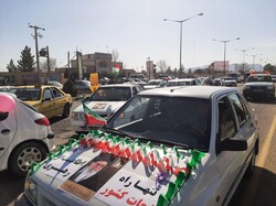 حضور مردم کاشمر در راهپیمایی خودرویی ۲۲ بهمن