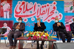 حضور وزیر و جامعه ورزش در راهپیمایی ۲۲ بهمن