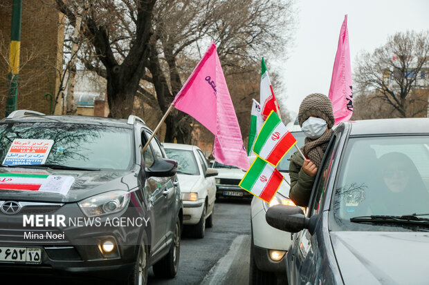 جشن 43 سالگی انقلاب در تبریز