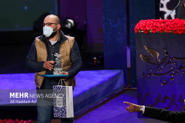 مراسم اختتامیه چهلمین جشنواره فیلم فجر با معرفی برگزیدگان در برج میلاد تهران برگزار شد