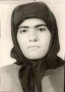 روایتی از نخستین شهیده کرمانشاه که بخاطر حجاب از مدرسه اخراج شد