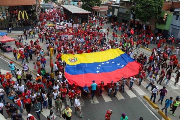 Thousands of Venezuelans march in support of President Maduro