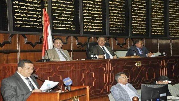 مجلس النواب اليمني يدين صمت المجتمع الدولي لما يتعرض له الشعب الفلسطيني من جرائم الاحتلال