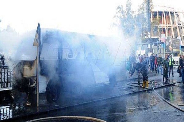 Şam'da askerleri taşıyan otobüse bombalı saldırı
