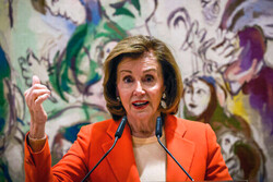 Pelosi says US will "not allow" China to isolate Taiwan
