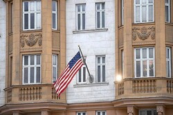 تظاهرات علیه ناتو نزدیک سفارت آمریکا در مسکو