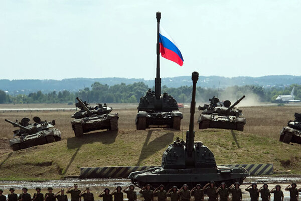 Rusya, Ukrayna sınırından askeri birliklerini çekmeye devam ediyor