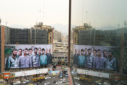 رونمایی از دیوارنگاره لشکر محمد(ص) در میدان ولی‌عصر(عج)