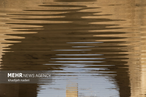 Water reflows into dried-up Zayanderud