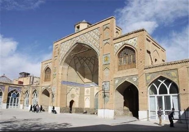 آغاز مرمت بزرگترین مسجد تاریخی غرب کشور