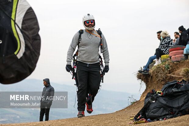 Paragliding adventure in Northern Iran