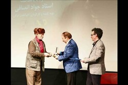 قدردانی شبکه مستند از یک عمر فعالیت هنری جواد انصافی