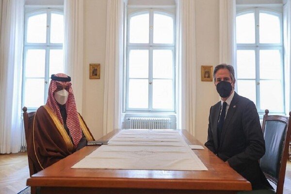 Saudi Prince, Antony Blinken discuss Vienna talks, region