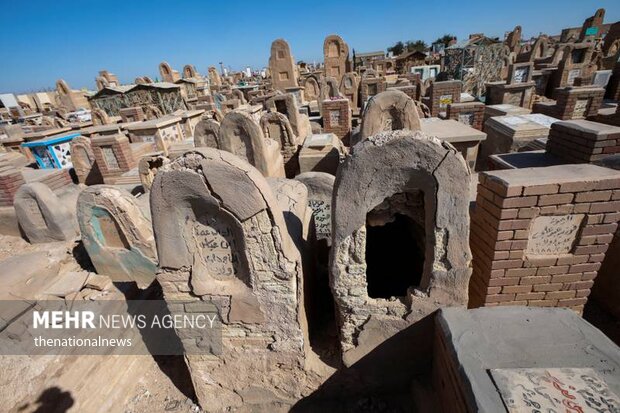 وادی السلام بزرگترین قبرستان دنیا