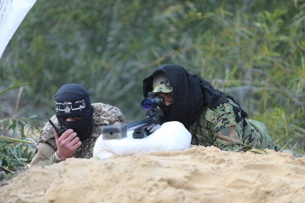 گردان های مجاهدین در غزه رزمایش نظامی برگزار کردند