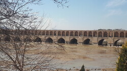 هوای اصفهان در آخرین شنبه قرن سالم است