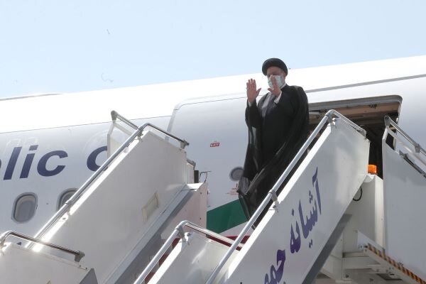 ایرانی صدر ابراہیم رئیسی قطر کے دورے پر روانہ ہوگئے